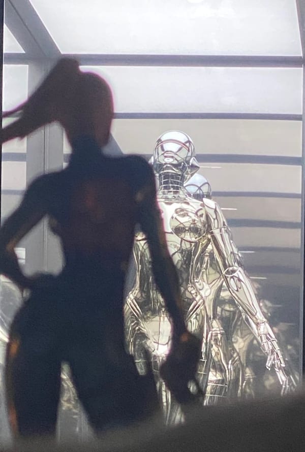 Voici « Optimus », le robot humanoïde qui « transformera la civilisation »