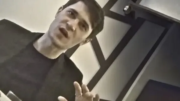 Un dirigeant de BlackRock admet face caméra : « Nous contrôlons le monde. Le dépeuplement est bon pour les affaires »