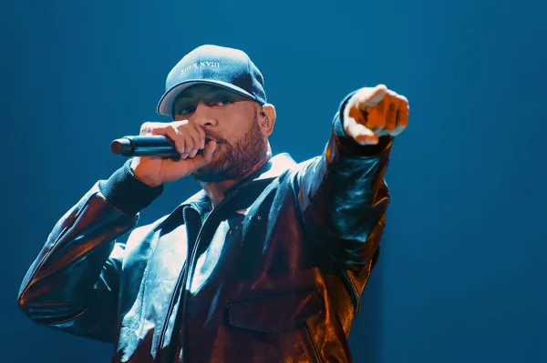 Booba accusé d’agression sexuelle sur une mineure de 14 ans au Sénégal