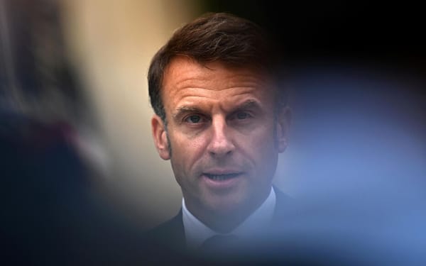 « Il est capable de tout » : le camp présidentiel face au spectre d’une démission d’Emmanuel Macron