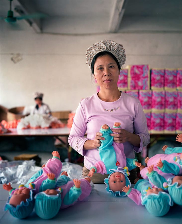 07-toy-factory-portraits