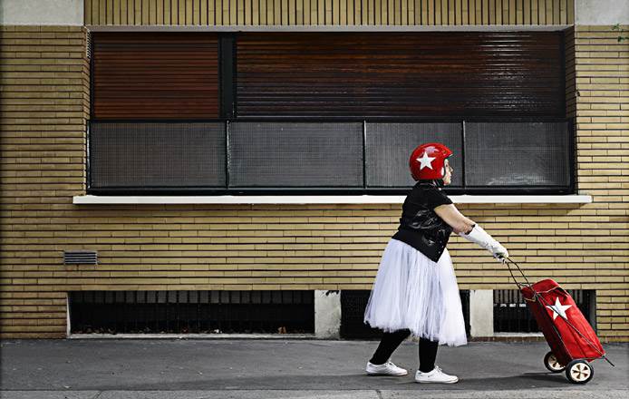 091203-sacha-goldberger-aspx_ss_image_5