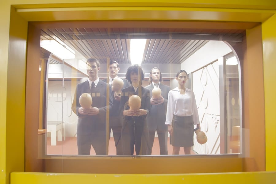 14185106941603_SV2A2176