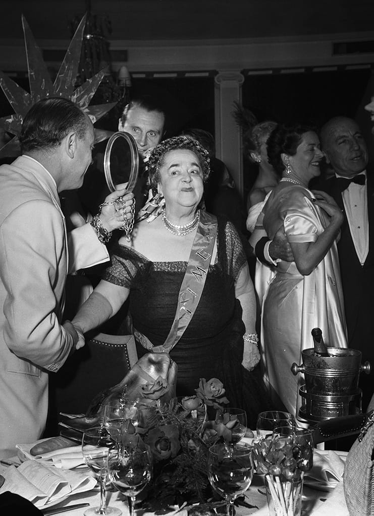 1_BAL_D_ELSA_MAXELL_PARIS_JUIN_1952