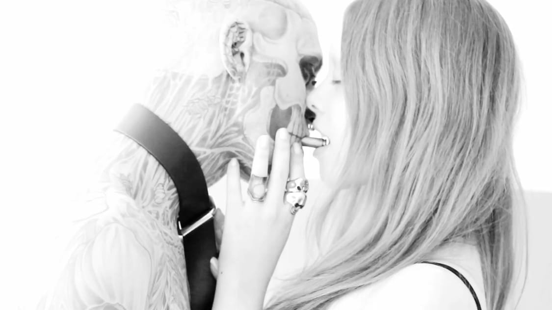 United States: The Caven family of California Food expenditure for one week: $159.18 Favorite foods: beef stew, berry yogurt sundae, clam chowder, ice cream.