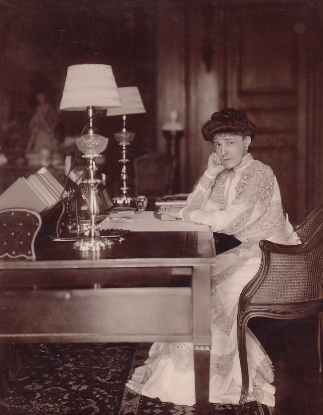 Edith-Wharton-650x835