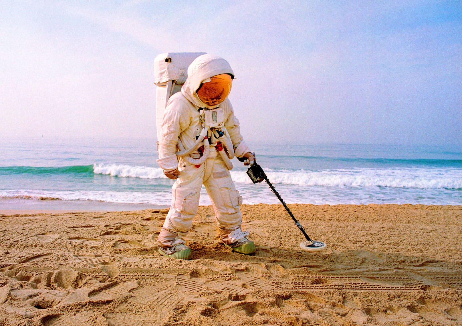 HFREEMAN_APFportfolio_Astronaut_Beach_sRGB