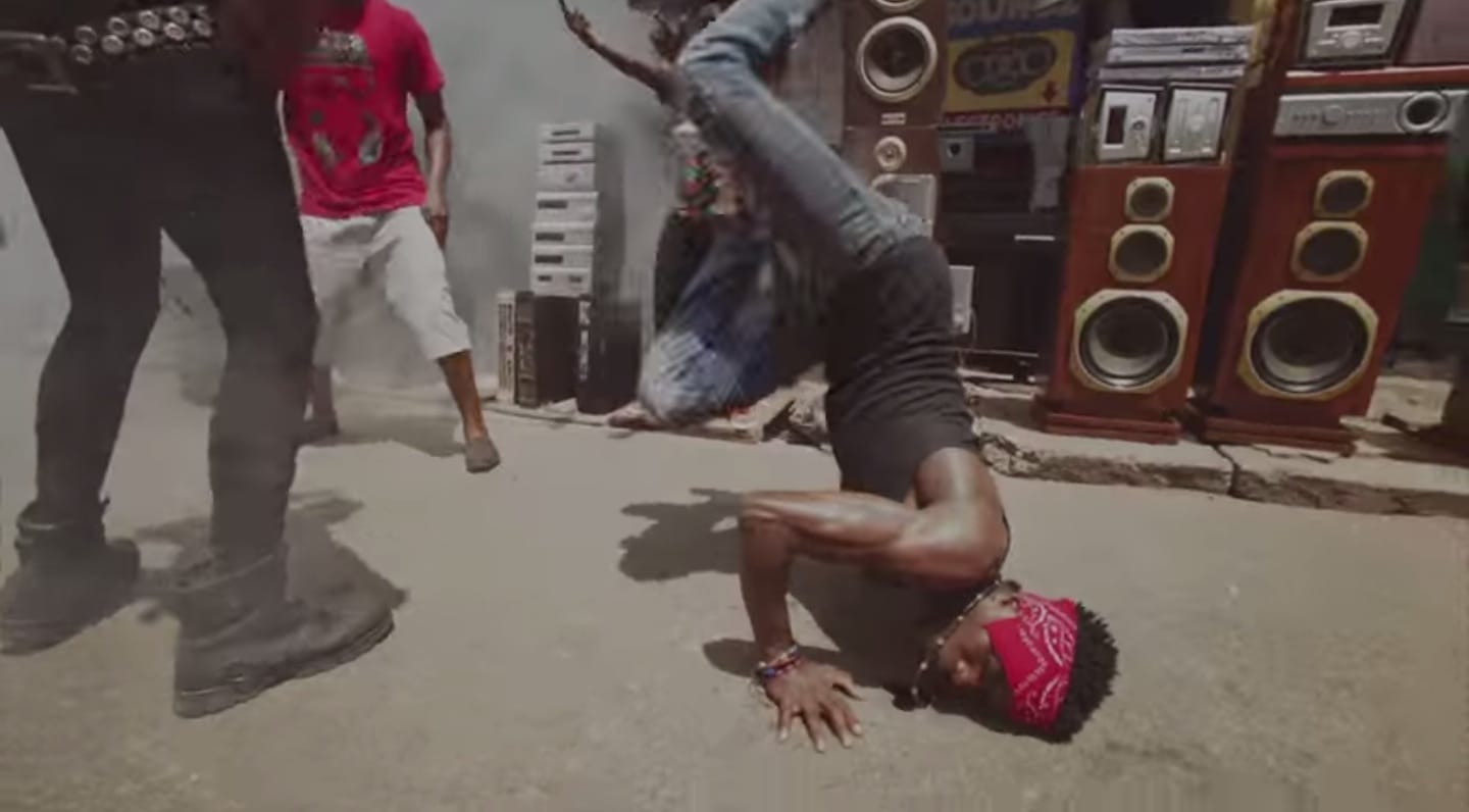 image-2014-10-15-a-18.14.33