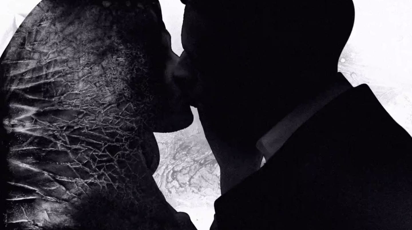 image-2014-11-21-a-16.06.03