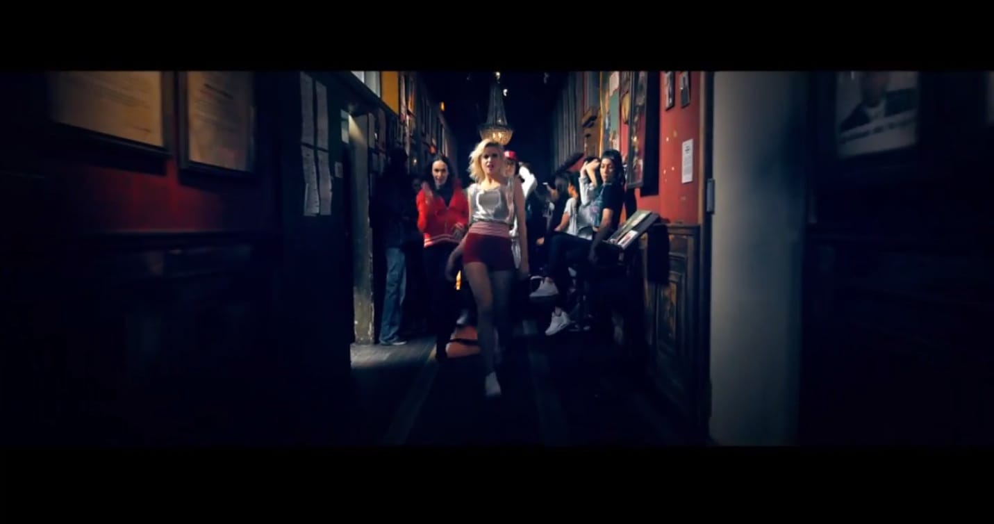 image-2014-12-04-a-16.37.45