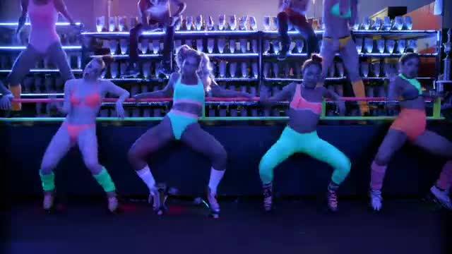 img-beyonce-blow-official-video-hd-240