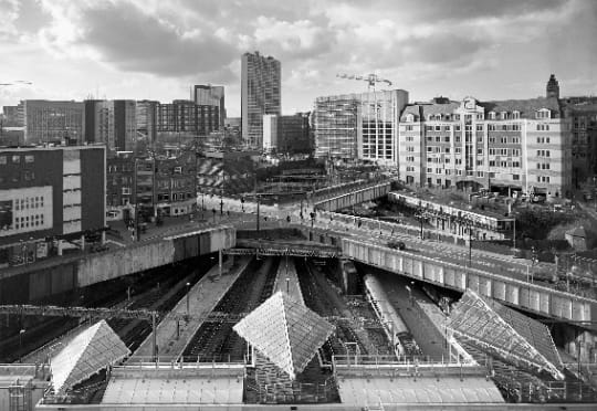 john-davies-gare-de-new-street-birmingham-2000-avec-laimable-autorisation-de-la-birmingham-central-library