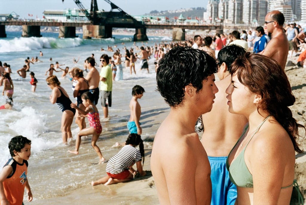 lon89100_jpg_7674_north_1024x_white