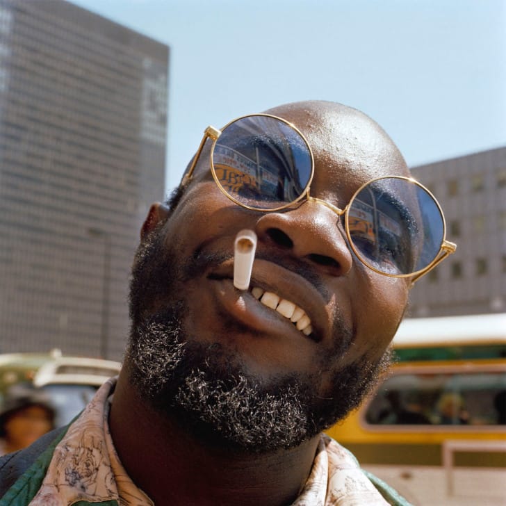 lunchtime_062_binder_sheet78-79_285753_14_1of1_black-man-cigarette_flat_final_print