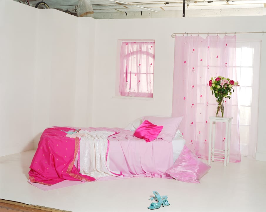 Empty Porn sets, Messy bed set