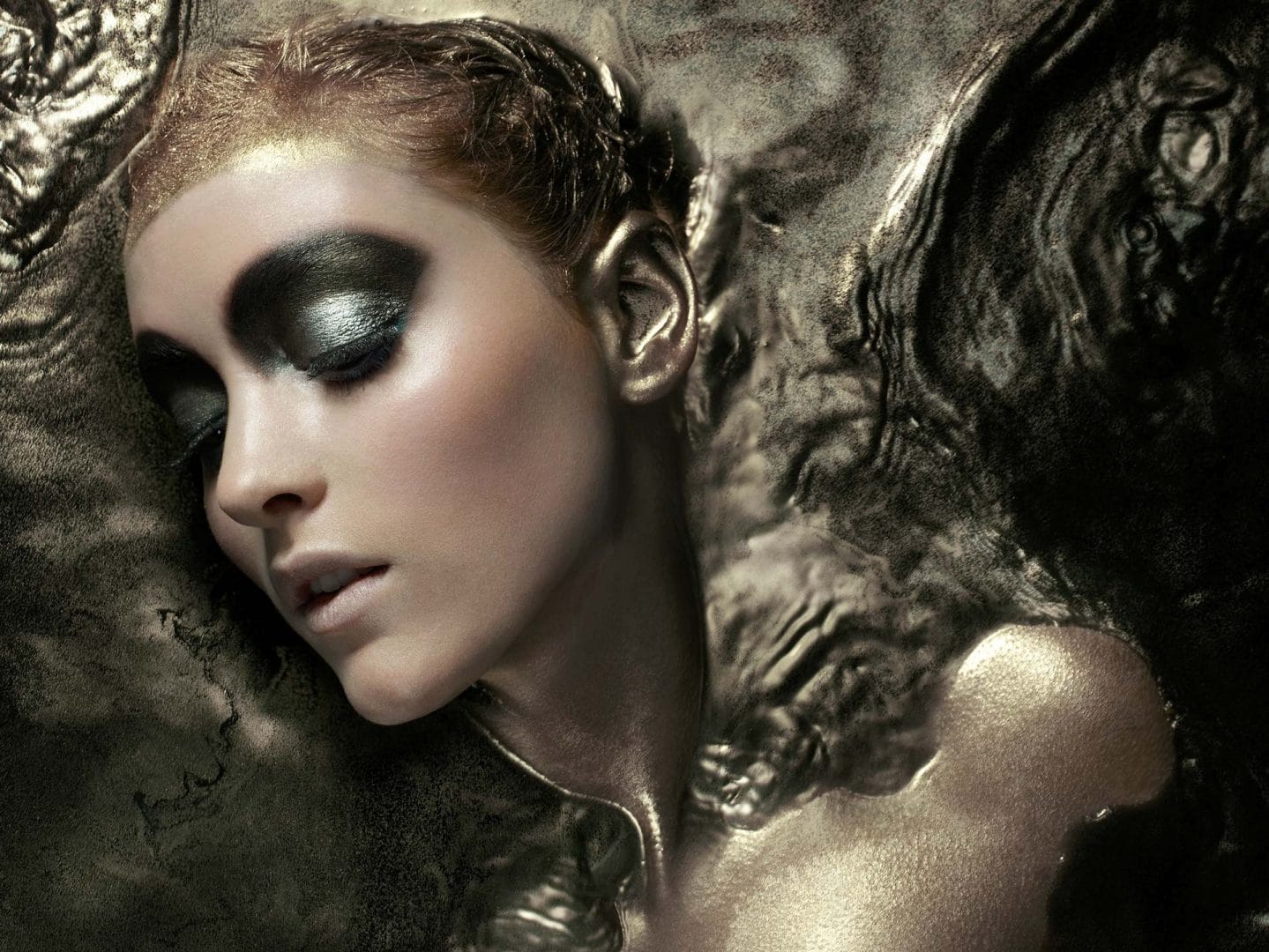 PERSONAL_GOLD_2009_IAIN-CRAWFORD01