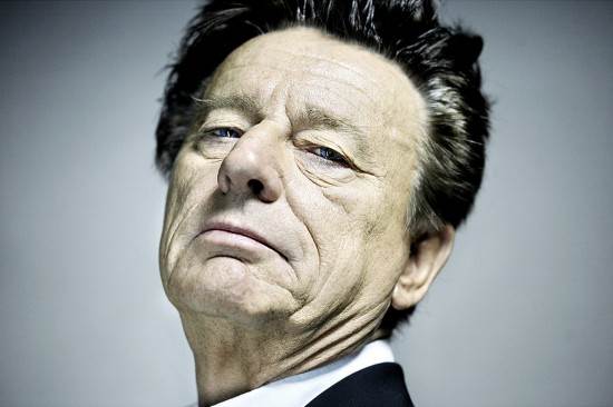 robert-daniel-550x366