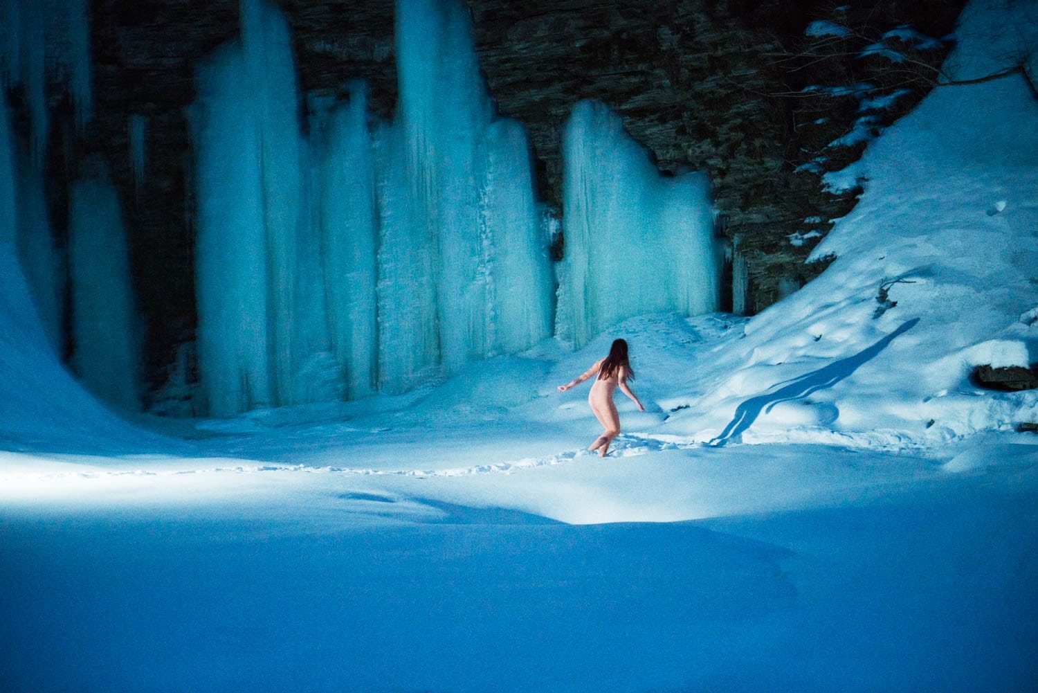 ryan-mcginley-takes-nudes-to-the-extreme-in-winter-body-image-1446235904