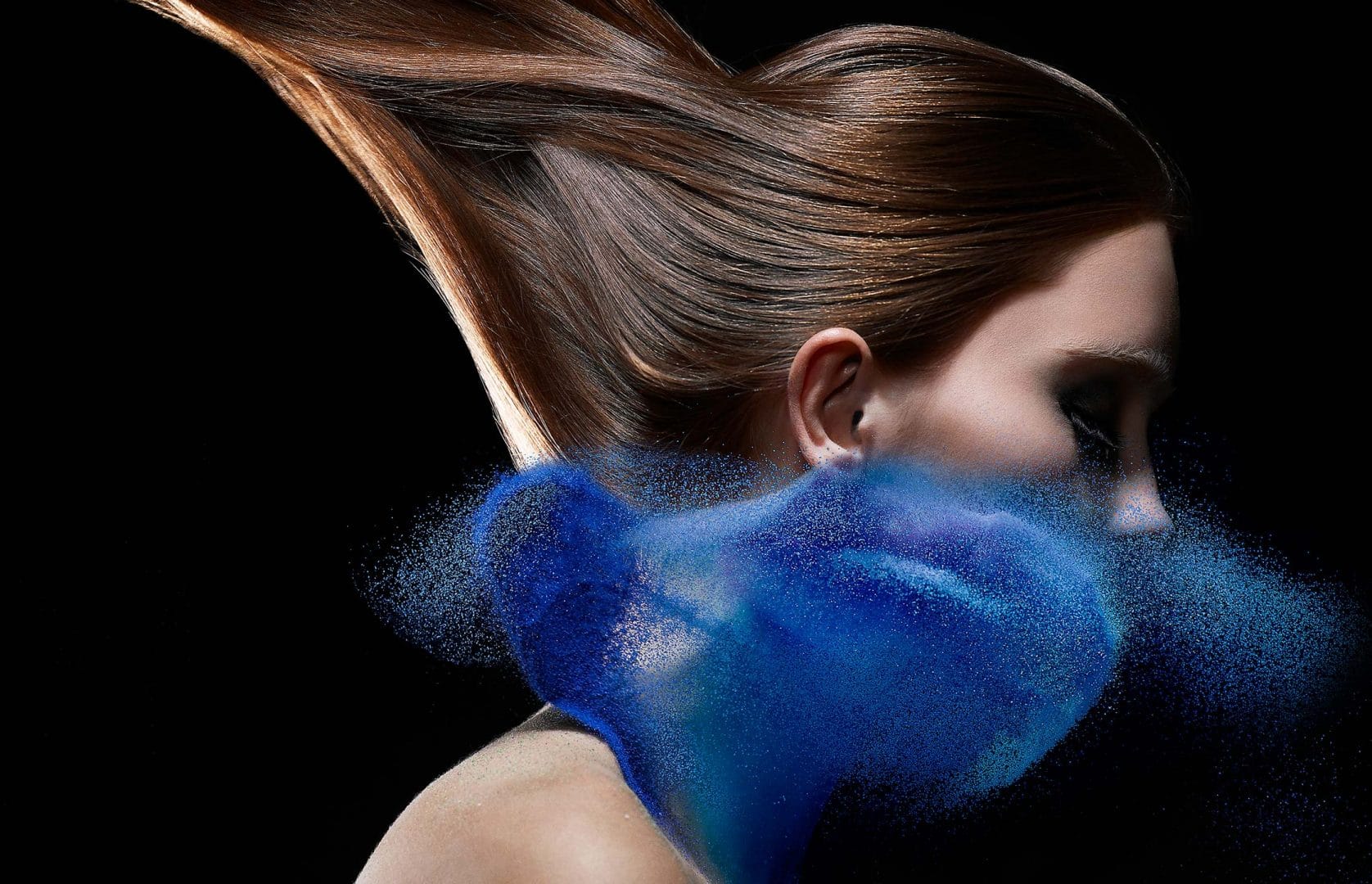 TUSH_EXPLODING-MAKE-UP_2008_IAIN-CRAWFORD01