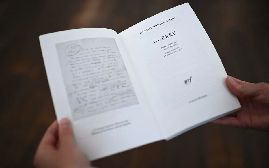Un an après la découverte des manuscrits écrits par Louis-Ferdinand Céline, Gallimard publie le récit «Guerre». AFP/CHRISTOPHE ARCHAMBAULT